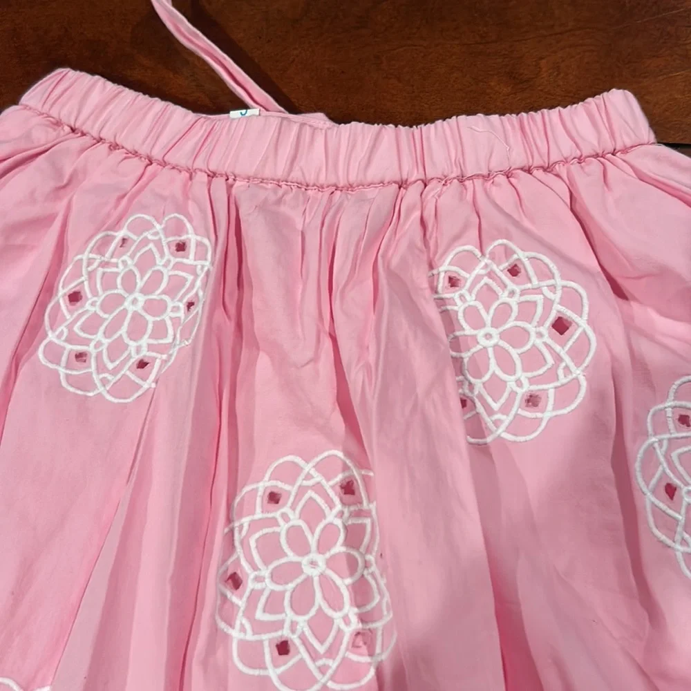 The Children’s Place Pink Embroidered Full Skirt Size 5 100% Cotton